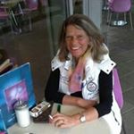 Profile Picture of Karla Bednarski (@karlabednarski) on Instagram