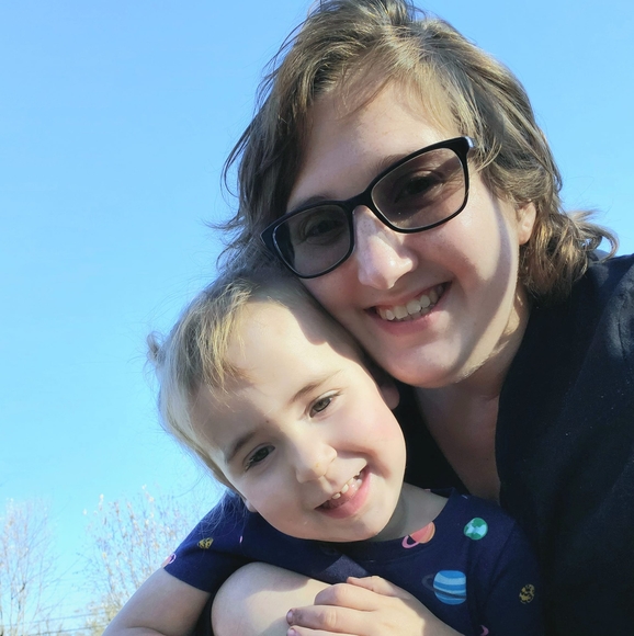 Profile Picture of Piper Lindhe (@piperisrad) on Poshmark