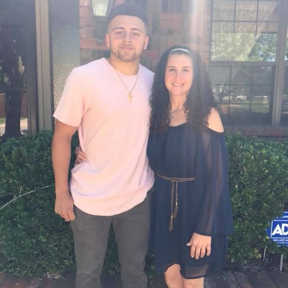 Profile Picture of Jordan Starks (@jordanstarks) on Poshmark