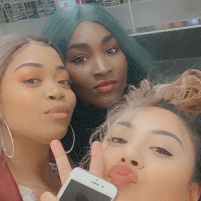 Profile Picture of Isabelle Anna Maria Rodrigues (@AnnaIsabelle05) on Twitter