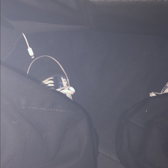 Profile Picture of Alexis Olguin (@alexisolguin347) on Poshmark