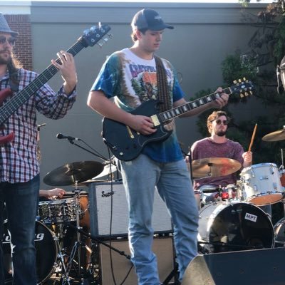 Profile Picture of Tyler Treadwell (@sirtreadwell) on Twitter