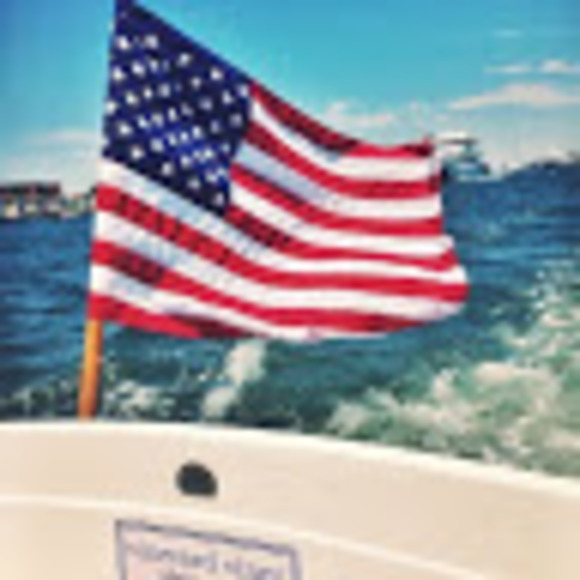 Profile Picture of Johnna Taranto (@jtaranto815) on Poshmark