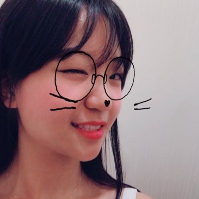 Profile Picture of 李玥 (@Jennifer__Yue) on Twitter