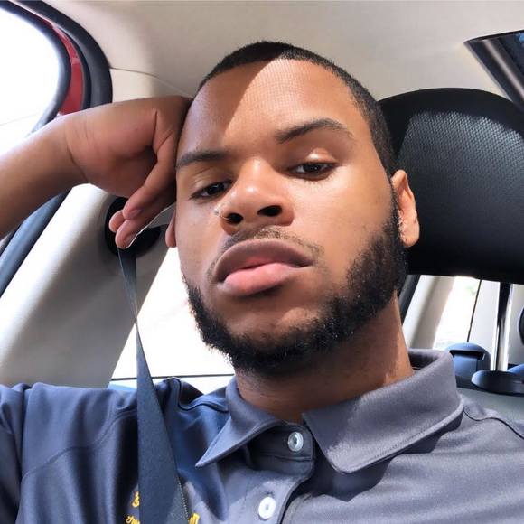 Profile Picture of Dadrien Caldwell (@dadriencaldwell) on Poshmark