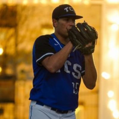 Profile Picture of Esch (@JacobEschler19) on Twitter