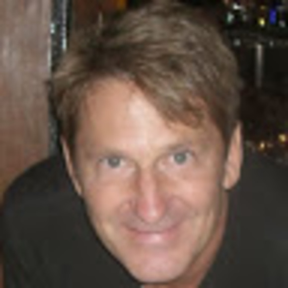 Profile Picture of Michael Frost (@michaelfrost52) on Poshmark