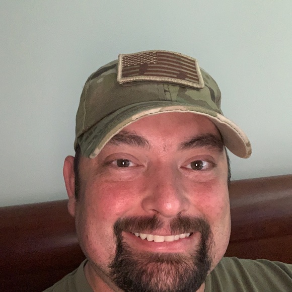 Profile Picture of Jason Frye (@jasonfrye2) on Poshmark