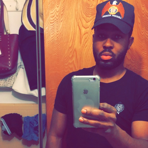 Profile Picture of Peterson Fleurentin (@pfleurentin) on Poshmark