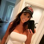 Lara Faison - Facebook Profile Picture of Lara Faison (@lara.faison) on Facebook