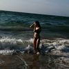 Profile Picture of Julie Chaperon (@juliecprn) on Tiktok