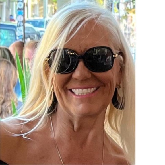 Profile Picture of Kathy Patterson- werchek (@kathypatters571) on Poshmark
