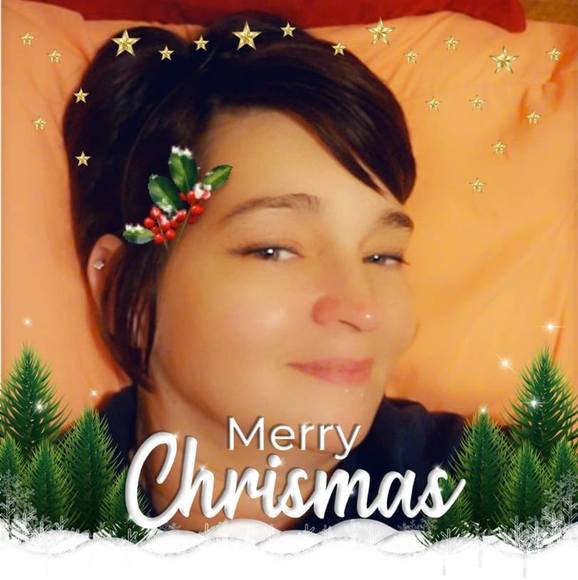 Profile Picture of Tammy Nicholas (@tamnic72) on Poshmark
