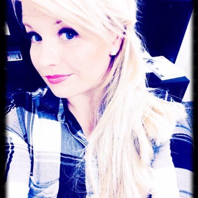 Profile Picture of Darci Richardson (@ComedianDR) on Twitter