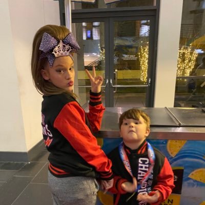 Profile Picture of Lori Harter (@harter_ll) on Twitter