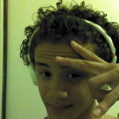 Profile Picture of ☜☆☞ Victor VARNER☜☆☞ (@cuzzy_luv_to_be) on Twitter