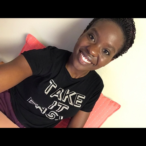 Profile Picture of Delight Muvuti (@delightmuvuti) on Poshmark
