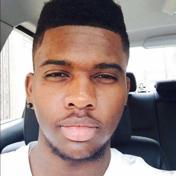 Profile Picture of Jared Boyd (@jbred95) on Poshmark