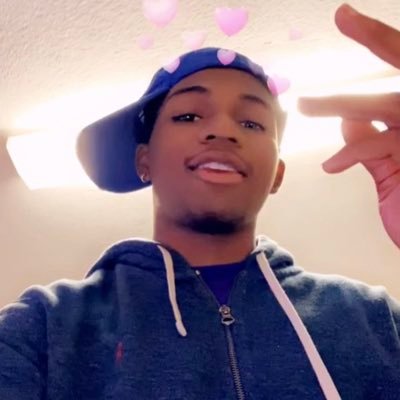 Profile Photo of Slirvvgotti 🥀 (@irvingbrown2) on Twitter