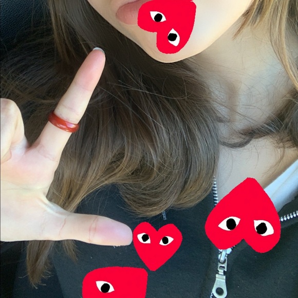 Profile Picture of Jessica Jenyo (@jessica_jenyo) on Poshmark