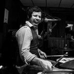 Profile Picture of Brett Mitchell (@drumcat80) on Instagram