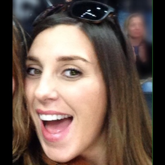 Profile Picture of Kristin Mcgeough (@kmcgeough23) on Poshmark