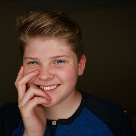 Profile Picture of Jeffrey Zimmerly (@mentallygone) on Poshmark