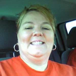 Profile Picture of Renee Scanlon (@haleysnana) on Myspace