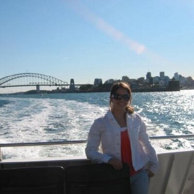 Profile Picture of Amanda Barton (@Amanda3b23111) on Twitter