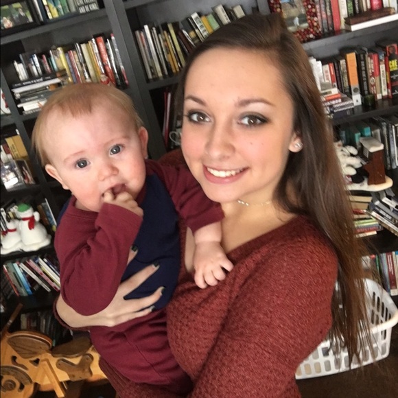 Profile Picture of Abby Wittkopp (@abbywittkopp) on Poshmark