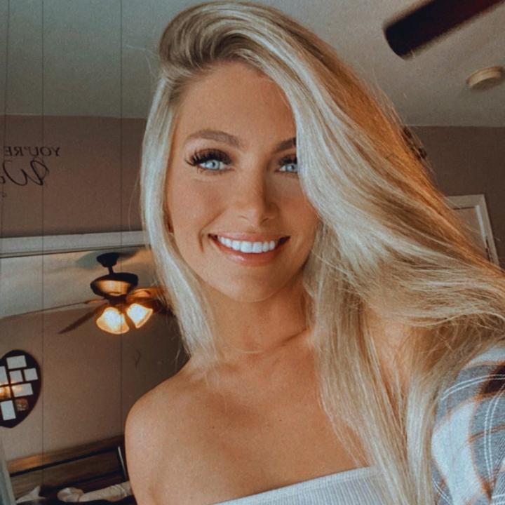 Profile Picture of Nicole Roberts (@@nicoleroberts457) on Tiktok