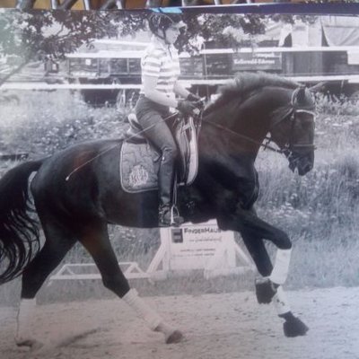 Profile Picture of Julia Schreiber (@JuliaSchreiber7) on Twitter