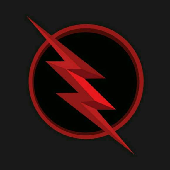 Profile Picture of Alex Vega (@cheppo318) on Poshmark