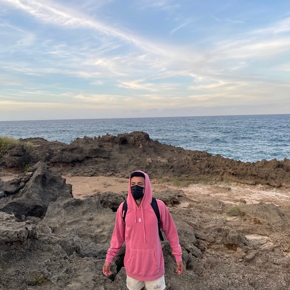 Profile Picture of Javier Guadalupe (@reivajguada) on Poshmark