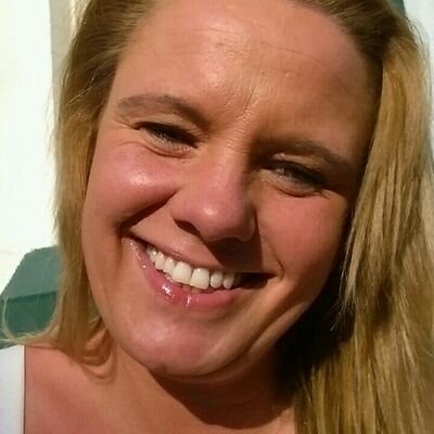 Profile Picture of Lynn Forrest (@lynnforrest30) on Twitter