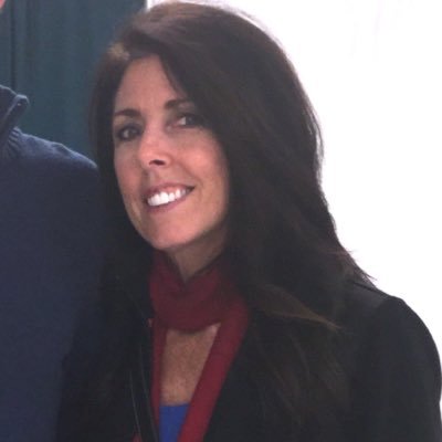 Profile Picture of Lisa C Theodorakis (@lisatheo14) on Twitter