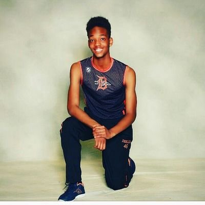 Profile Picture of Ja'Mari Newell (@JaMariNewell4) on Twitter