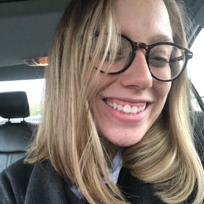 Profile Picture of Julia Graybill (@JuliaGraybill) on Twitter