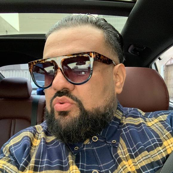 Profile Picture of Sammy Sam (@sammysamla) on Poshmark