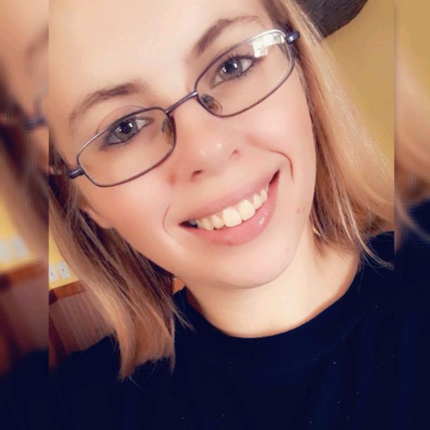 Profile Picture of janetholmquist (@janetholmquist) on Tiktok