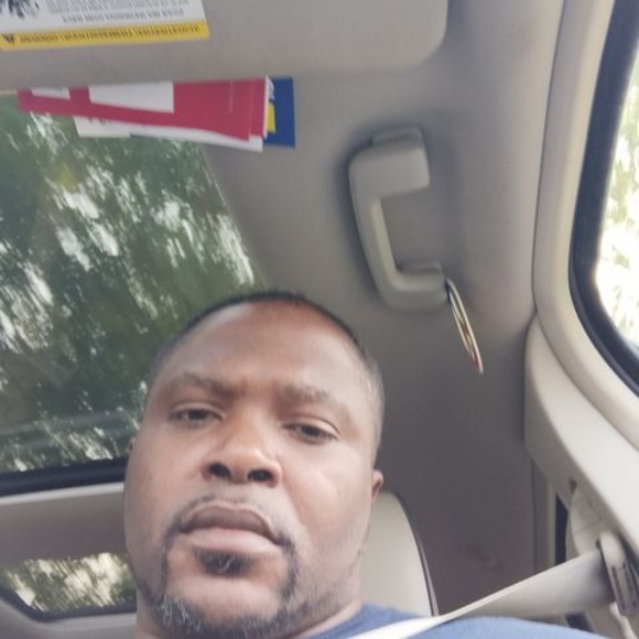 Profile Picture of Marcel Rose (@marcelrose004) on Poshmark