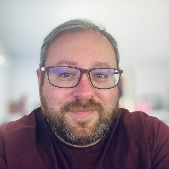 Profile Picture of Bryan Freeman (@bfree724) on Poshmark