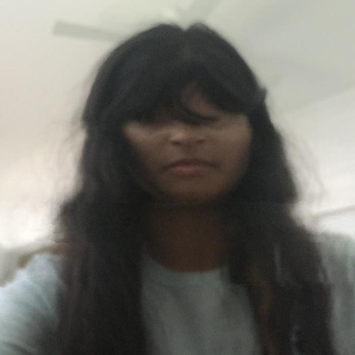 Profile Picture of Anna-Rose (@rosasorusrex) on Tiktok