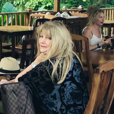 Profile Picture of Deborah Summers (@upperclasstwit2) on Twitter