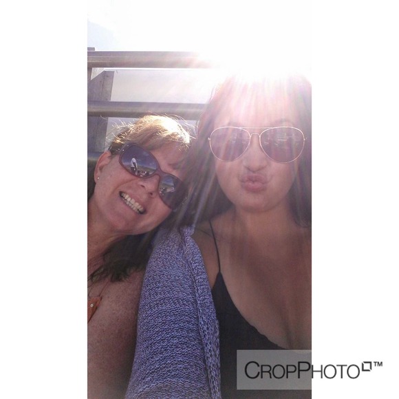 Profile Picture of Makenzie Moeai (@makenzie9) on Poshmark