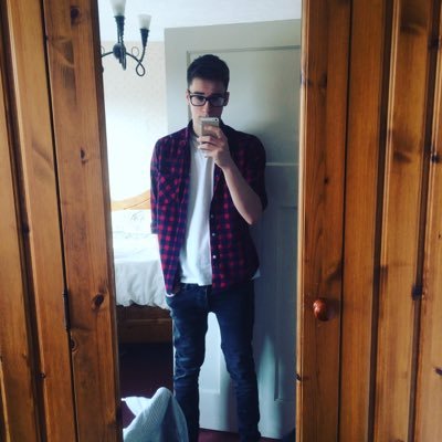 Profile Picture of Stuart Milner (@Stuart_Milnerr) on Twitter