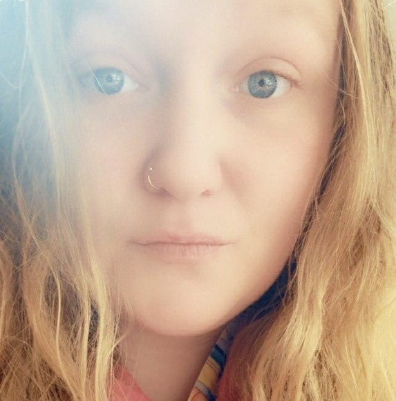 Profile Picture of Shelly Trotter (@shelly_trotter) on Poshmark