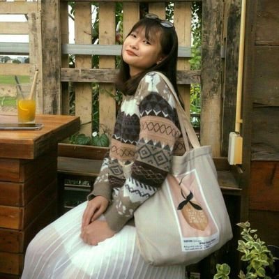 Profile Picture of Jessie Trần (@JessieTrn5) on Twitter