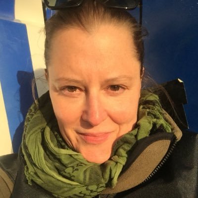 Profile Picture of Caroline Walter (@CarolineWalterB) on Twitter