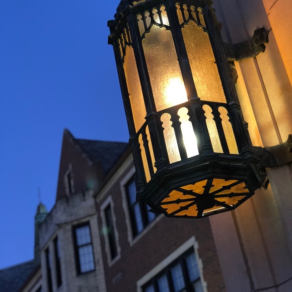 Profile Picture of Arturo Ramirez (@aramirez919) on Poshmark